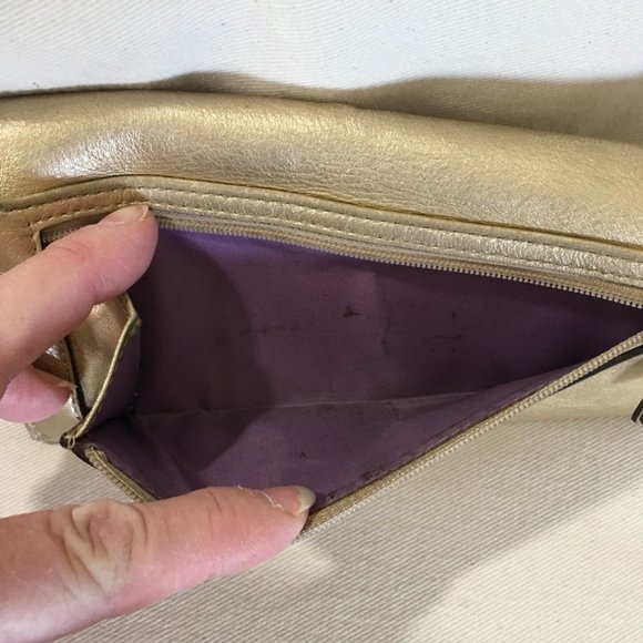 Coach Gold Wallet 7.5" x 4" - Picture 8 of 9